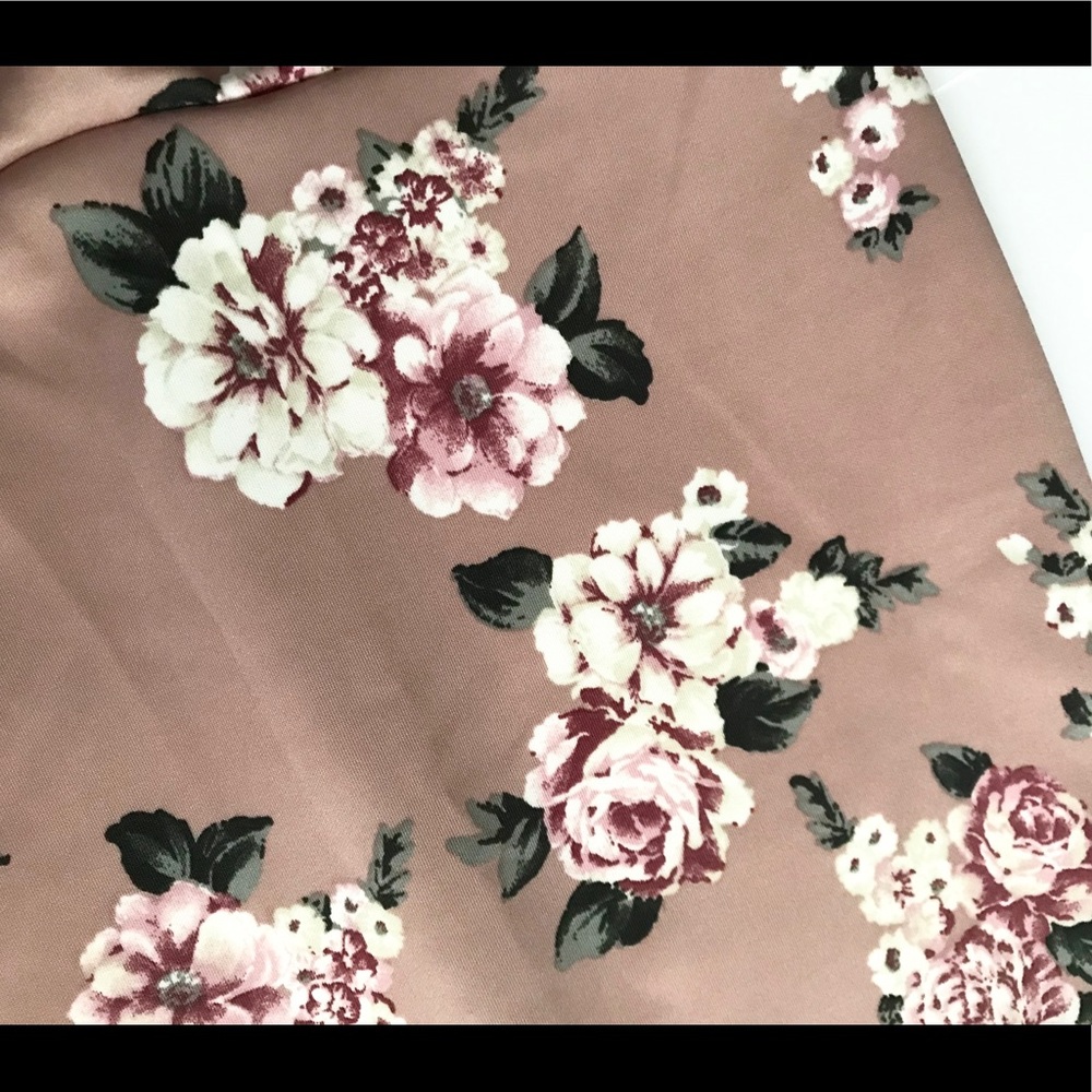 Women’s Floral Trumpet Blush Pink Skirt Sz S - Picture 6 of 7